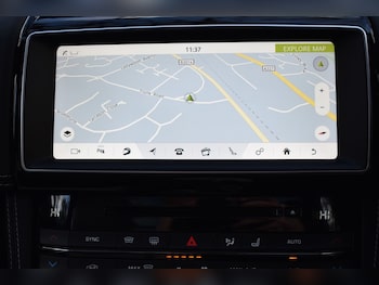 Used Jaguar F-Pace 2017 for sale - 77225454: Photo