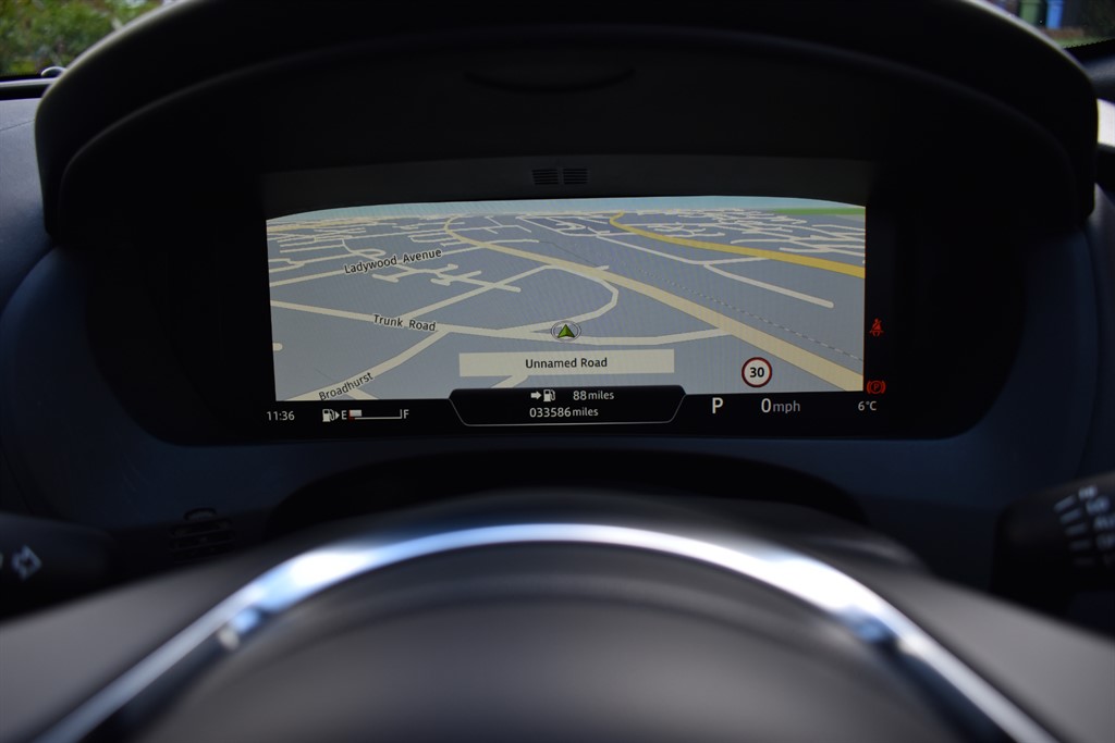 Used Jaguar F-Pace 2017 for sale - 77225454: Photo 5