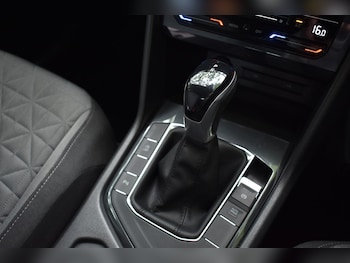 Used Volkswagen Tiguan 2021 for sale - 75664679: Photo