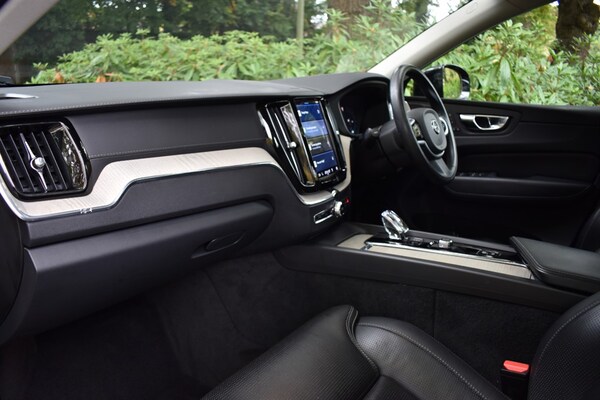 Used Volvo XC60 2021 for sale - 76209083: Photo 24