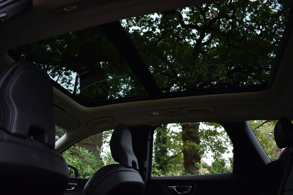 Used Volvo XC60 2021 for sale - 76209083: Photo 31