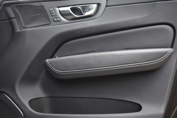 Used Volvo XC60 2021 for sale - 76209083: Photo 34