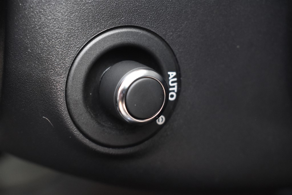 Used Land Rover Range Rover Velar 2017 for sale - 76507799: Photo 18