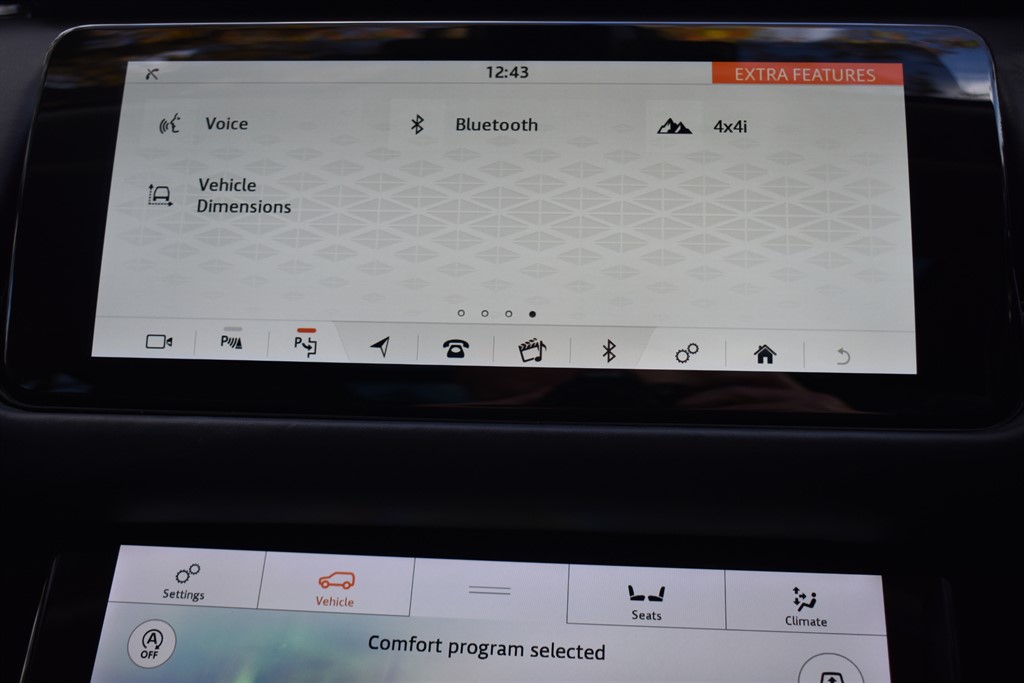 Used Land Rover Range Rover Velar 2017 for sale - 76507799: Photo 40