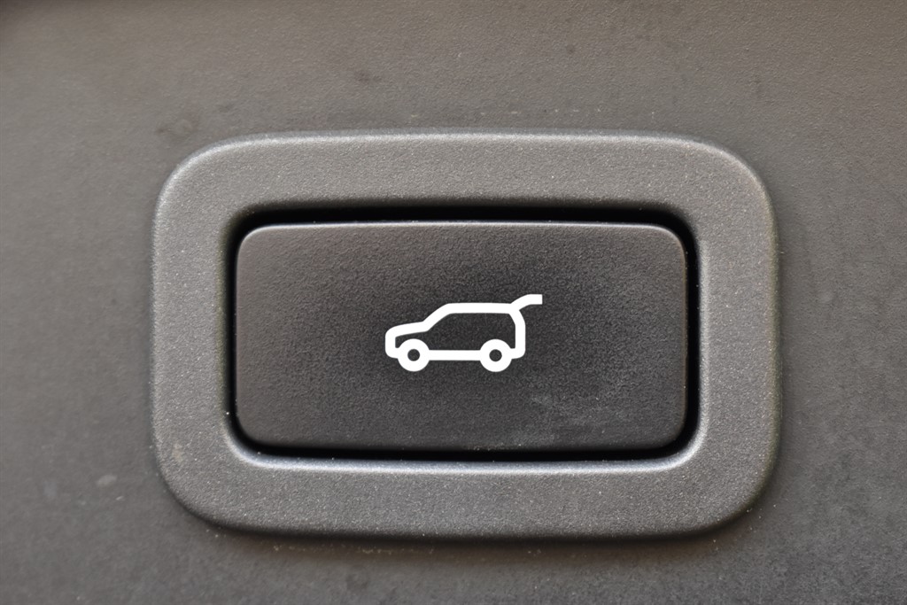 Used Land Rover Range Rover Velar 2017 for sale - 76507799: Photo 44