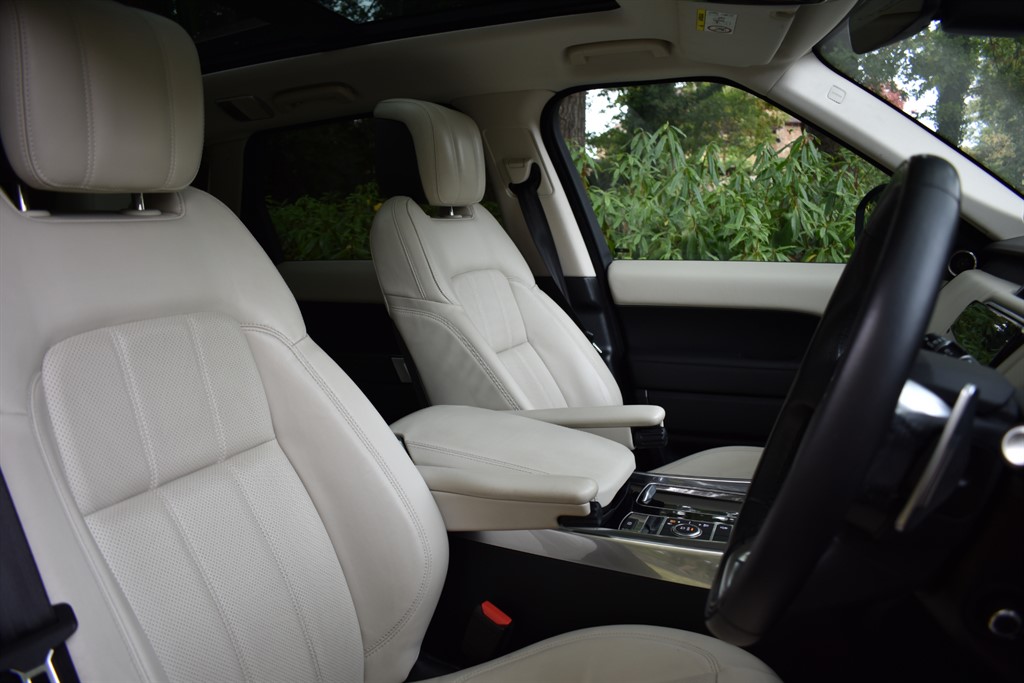 Used Land Rover Range Rover Sport 2018 for sale - 76625464: Photo 2