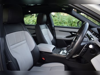 Used Land Rover Range Rover Evoque 2022 for sale - 77552608: Photo