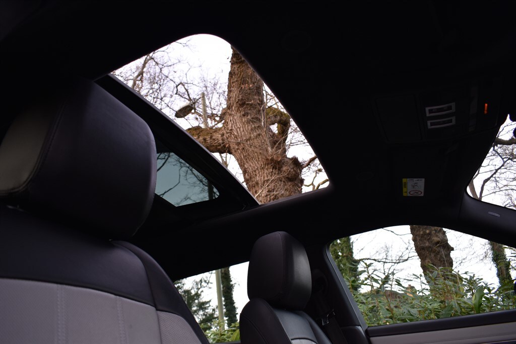 Used Land Rover Range Rover Evoque 2022 for sale - 77552608: Photo 3