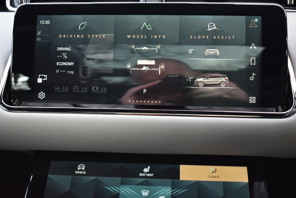 Used Land Rover Range Rover Evoque 2022 for sale - 77552608: Photo 32