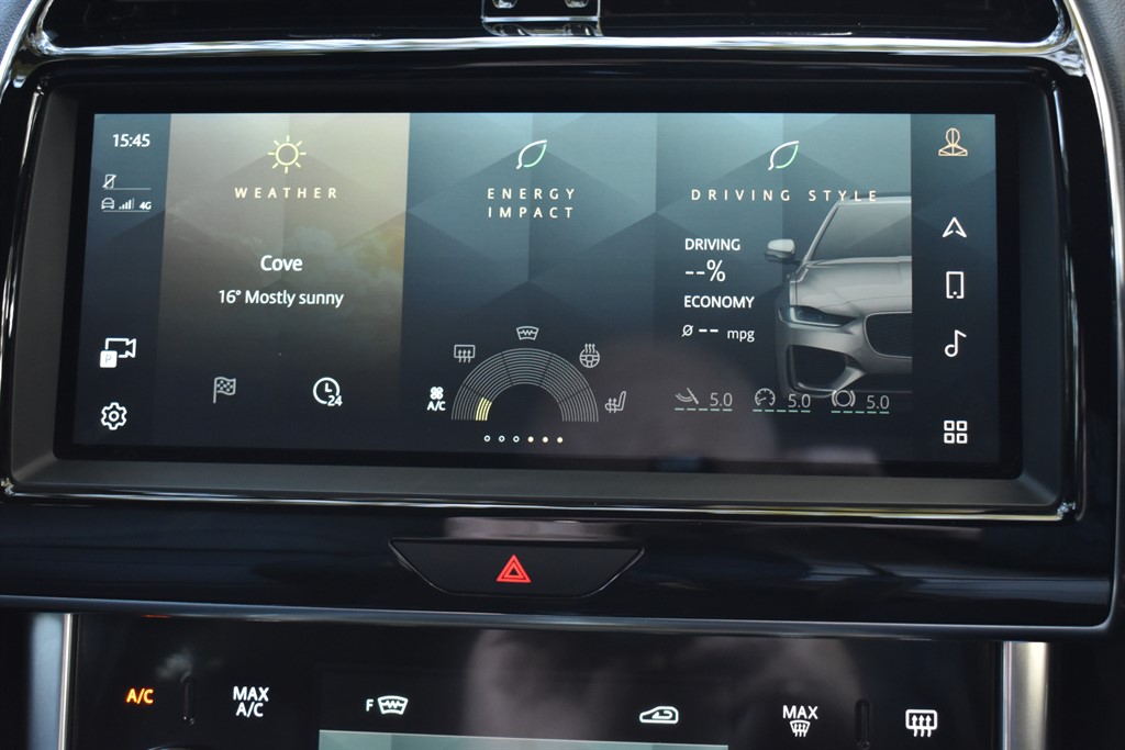 Used Jaguar XE 2021 for sale - 76625448: Photo 31