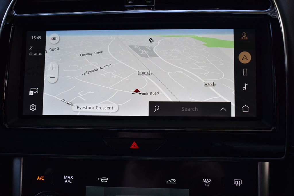 Used Jaguar XE 2021 for sale - 76625448: Photo 6