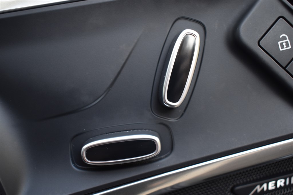 Used Jaguar F-Type 2020 for sale - 76625466: Photo 12