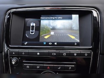 Used Jaguar XJ 2017 for sale - 77170784: Photo