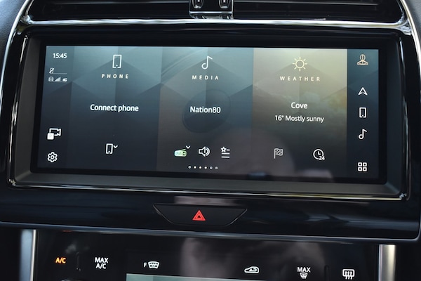 Used Jaguar XE 2021 for sale - 76191208: Photo 32