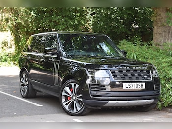2021 - V8 SVAUTOBIOGRAPHY DYNAMIC+REAR ENTERTAINMENT! 5-Door