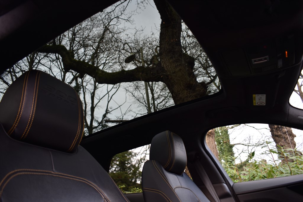 Used Jaguar F-Pace 2019 for sale - 77170762: Photo 3