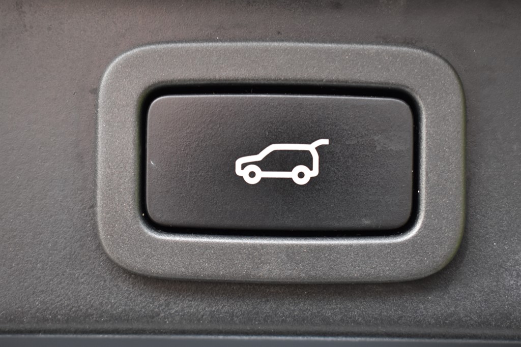 Used Jaguar F-Pace 2019 for sale - 77170762: Photo 37