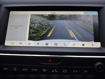 Used Jaguar E-Pace 2018 for sale - 77691211: Photo