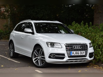 2016 - SQ5 TDI QUATTRO+Panoramic Sunroof+21" Alloy Wheels