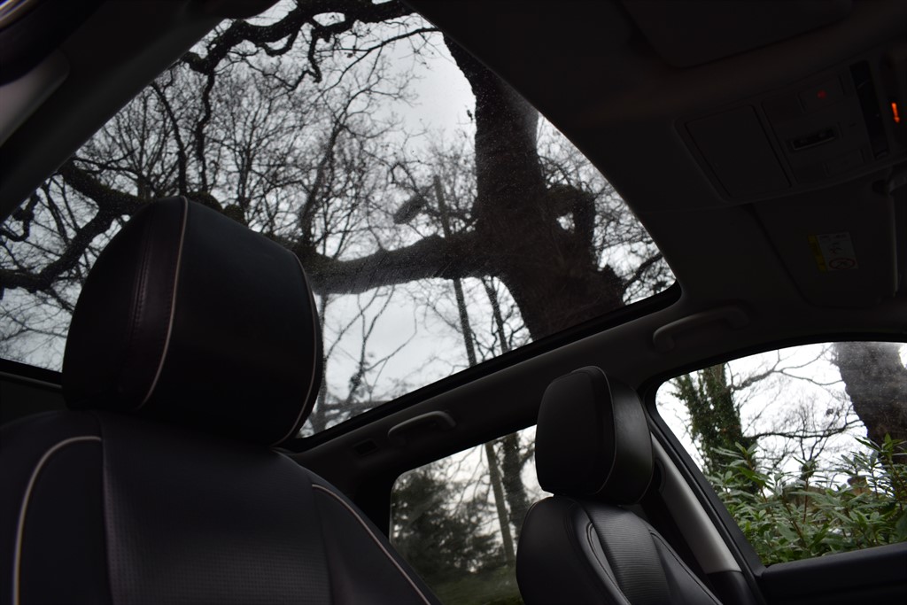 Used Land Rover Discovery Sport 2019 for sale - 76933391: Photo 3