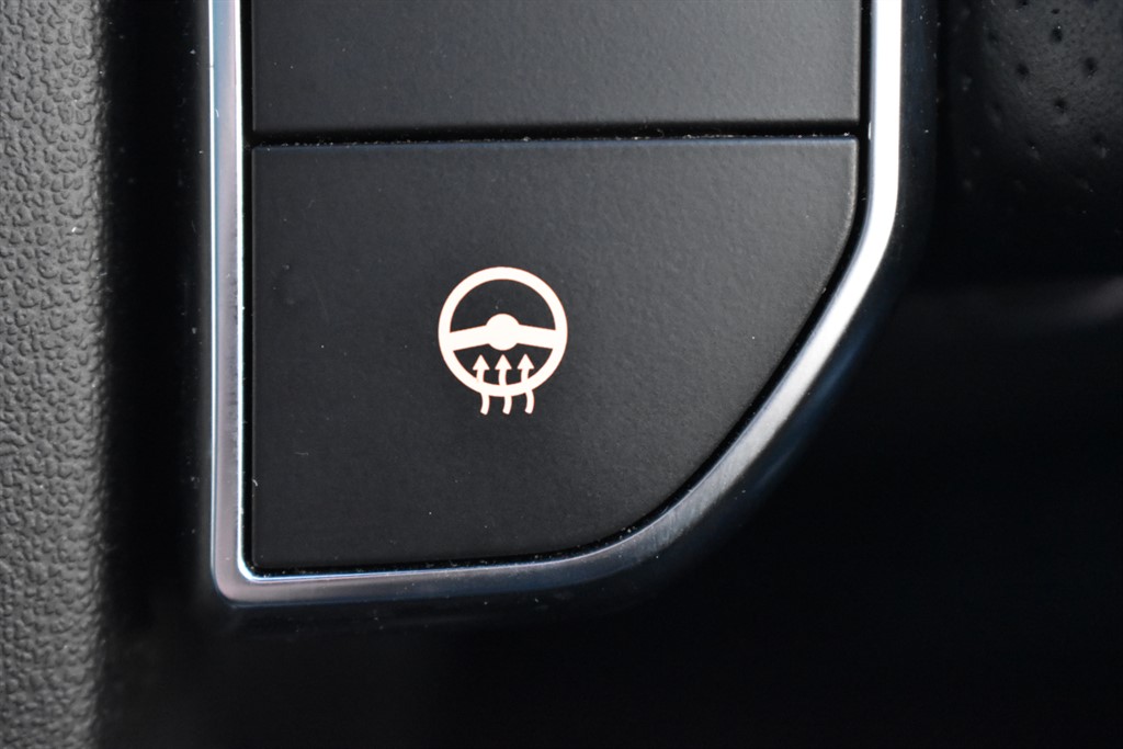 Used Land Rover Range Rover Sport 2018 for sale - 76625447: Photo 13