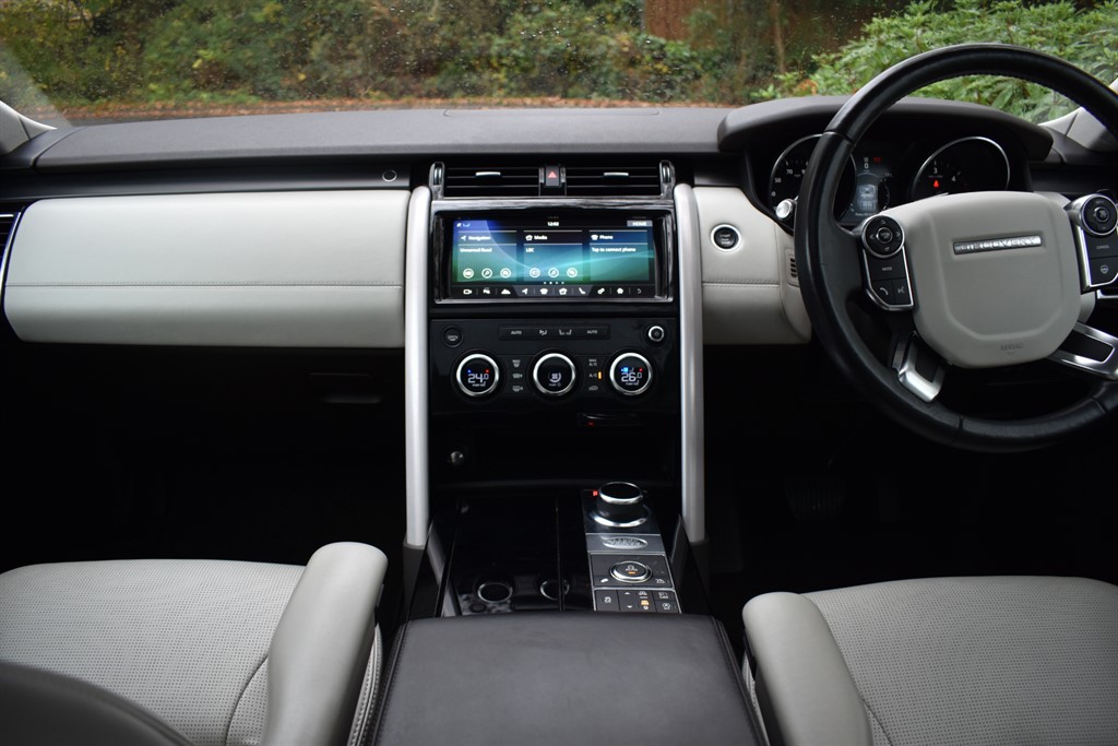 Used Land Rover Discovery 2017 for sale - 76625454: Photo 33