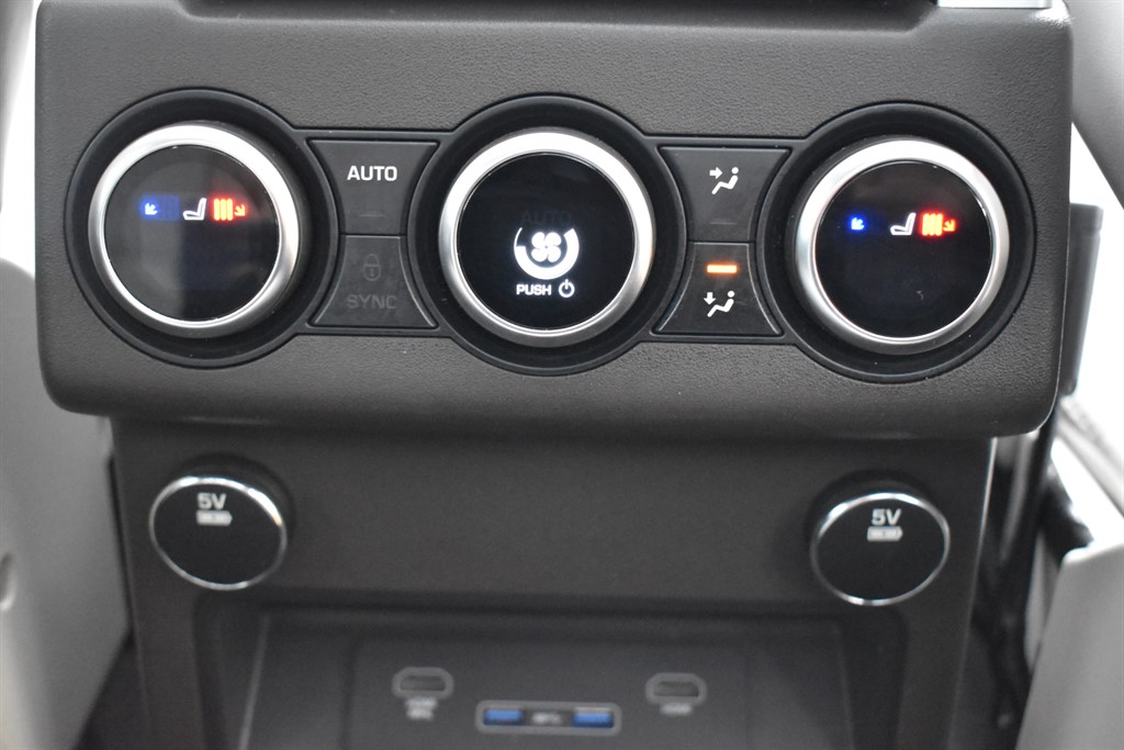 Used Land Rover Discovery 2017 for sale - 76625454: Photo 9