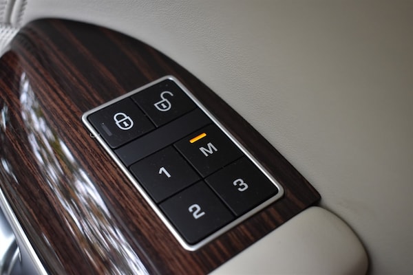 Used Land Rover Range Rover 2014 for sale - 76290124: Photo 16