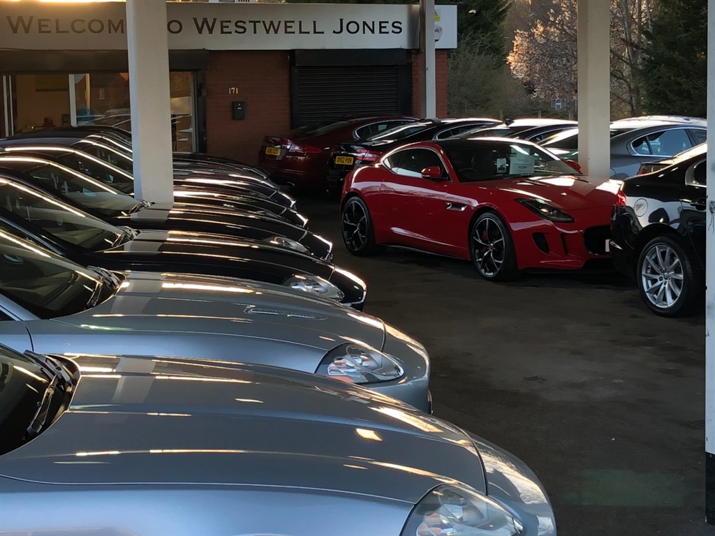 Used Jaguar XF 2019 for sale - 77137977: Photo 2