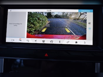 Used Jaguar XE 2020 for sale - 77137976: Photo