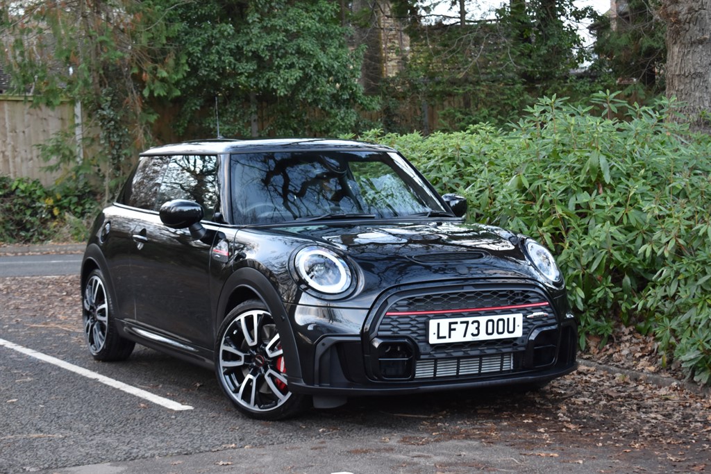 Used MINI Hatch 2024 for sale - 76908259: Photo 1