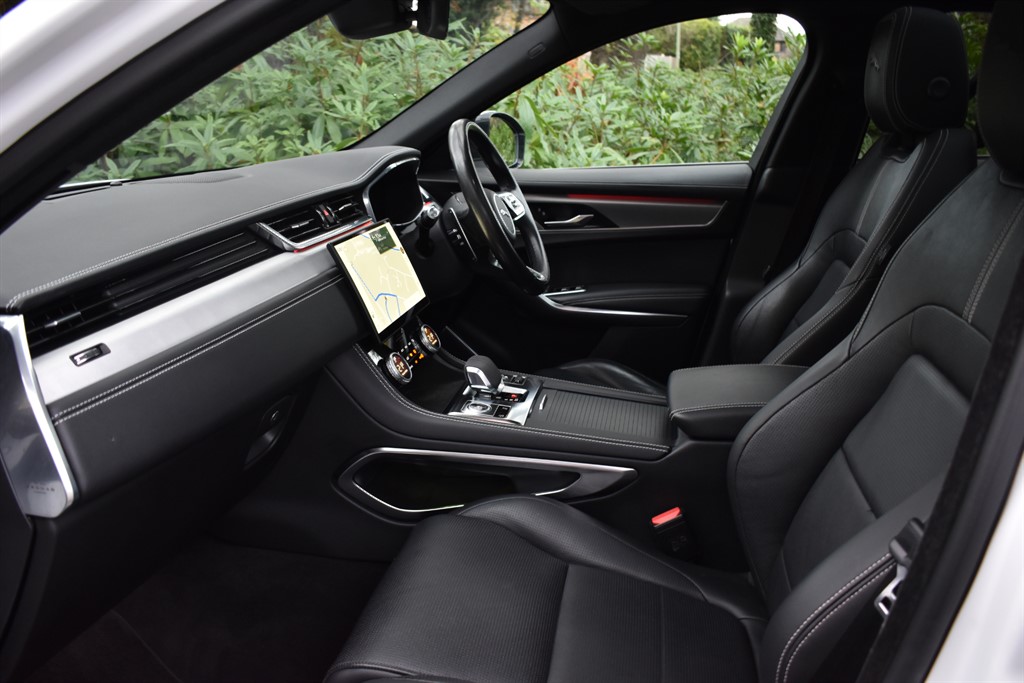 Used Jaguar F-Pace 2022 for sale - 76625452: Photo 25