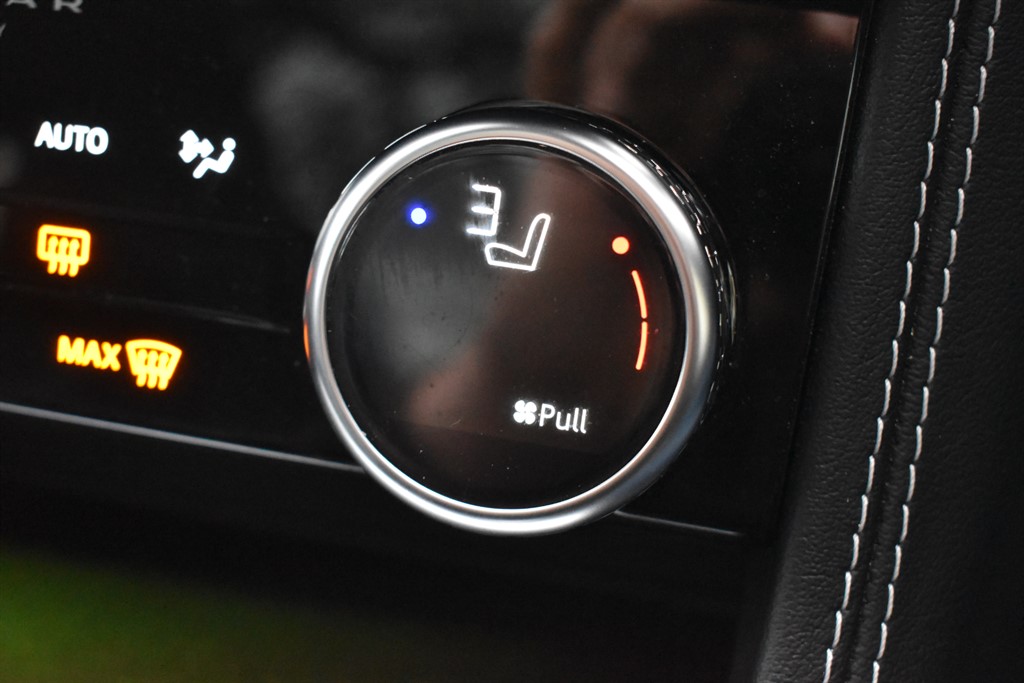 Used Jaguar F-Pace 2022 for sale - 76625452: Photo 35