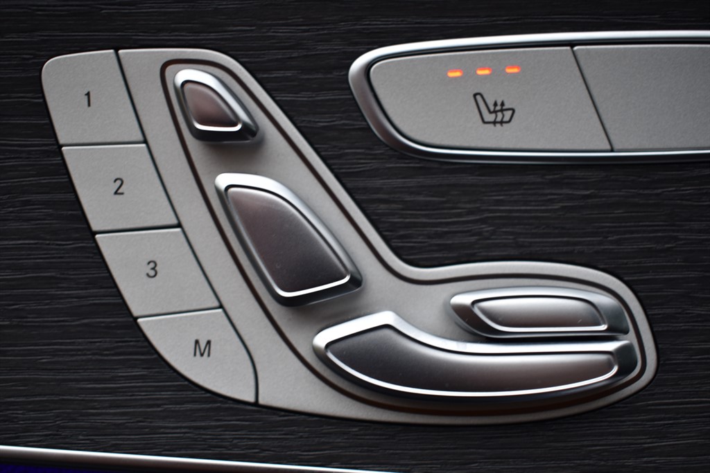 Used Mercedes-Benz 300 2022 for sale - 76818095: Photo 11