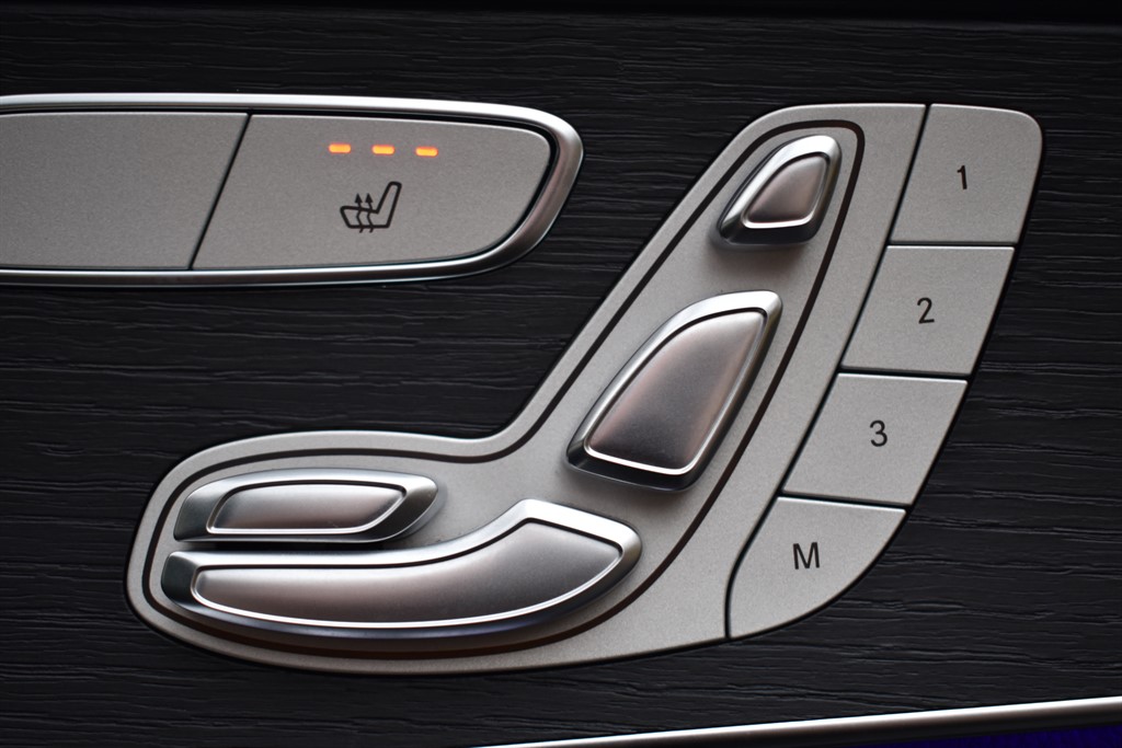 Used Mercedes-Benz 300 2022 for sale - 76818095: Photo 12