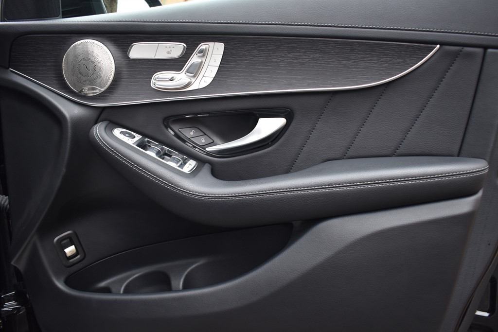 Used Mercedes-Benz 300 2022 for sale - 76818095: Photo 43