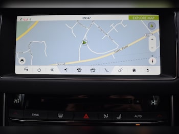 Used Jaguar XF 2019 for sale - 77746352: Photo