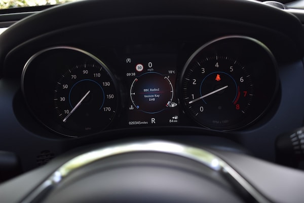 Used Jaguar XE 2018 for sale - 75664658: Photo 24