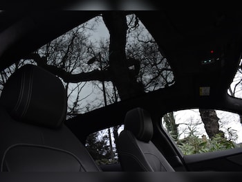 Used Jaguar F-Pace 2020 for sale - 77134185: Photo