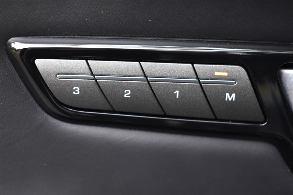 Used Land Rover Range Rover Evoque 2018 for sale - 76625458: Photo 10