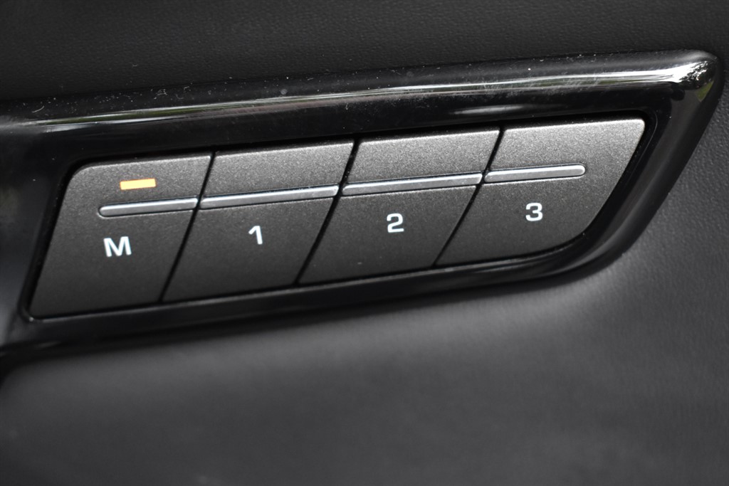 Used Land Rover Range Rover Evoque 2018 for sale - 76625458: Photo 8