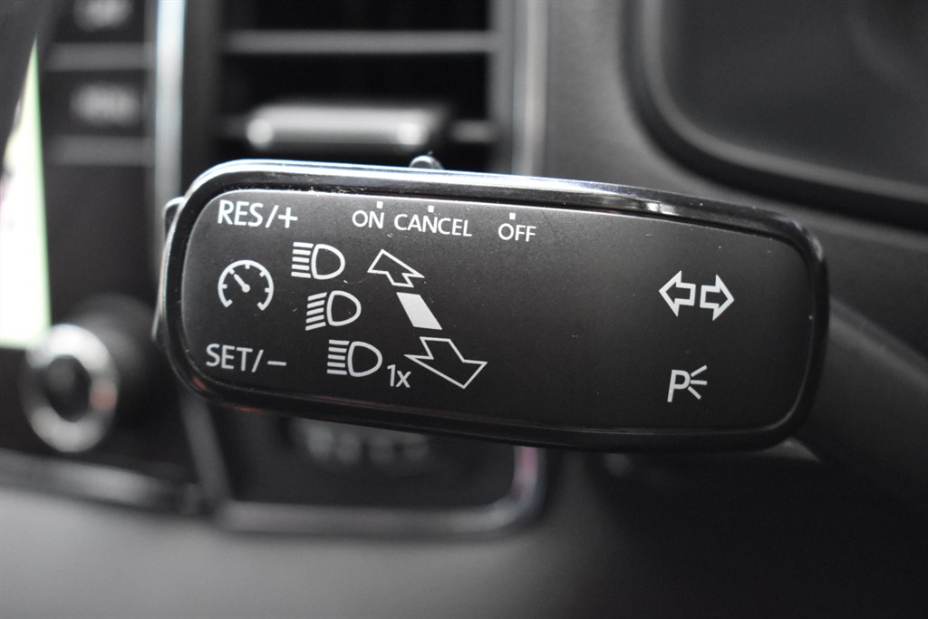 Used Skoda Karoq 2019 for sale - 76625457: Photo 28