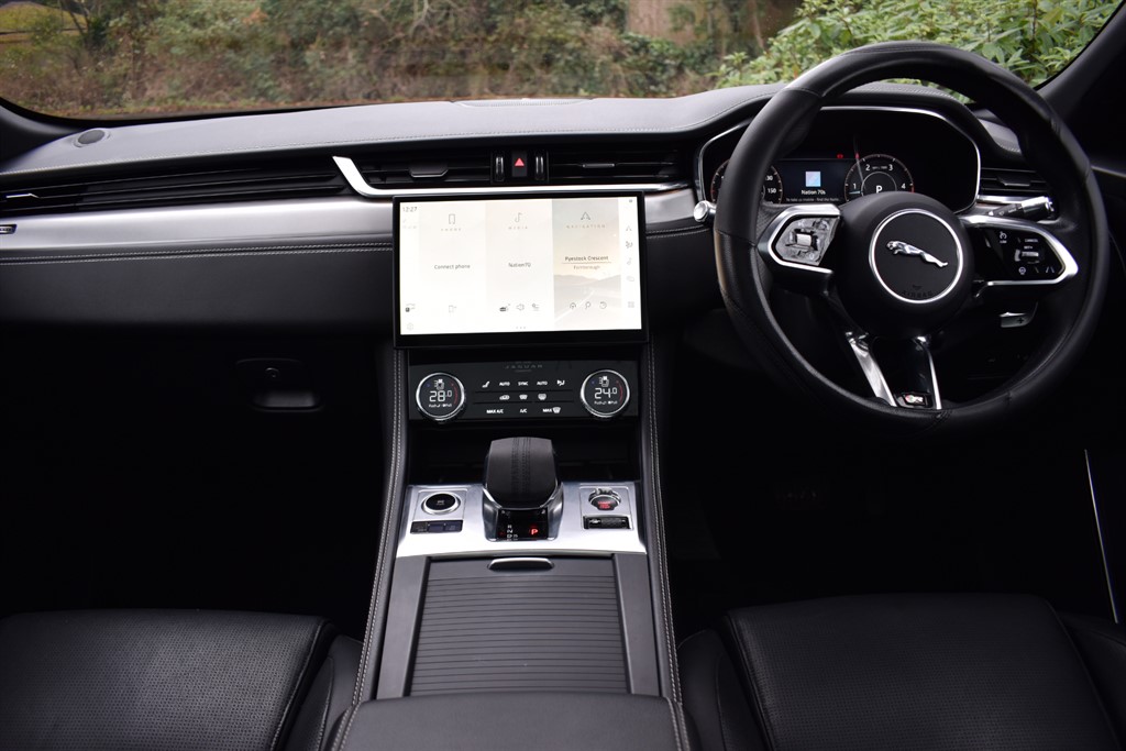 Used Jaguar F-Pace 2021 for sale - 77127715: Photo 23