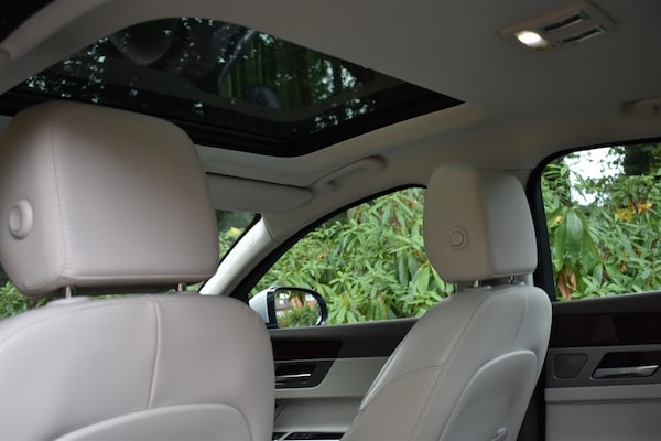 Used Jaguar XF 2018 for sale - 76312519: Photo 26