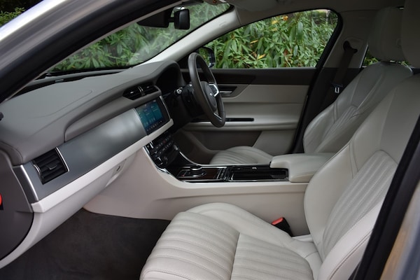 Used Jaguar XF 2018 for sale - 76312519: Photo 27