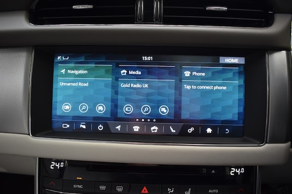 Used Jaguar XF 2018 for sale - 76312519: Photo 35
