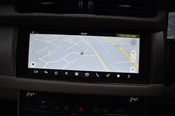 Used Jaguar XF 2018 for sale - 76312519: Photo 6