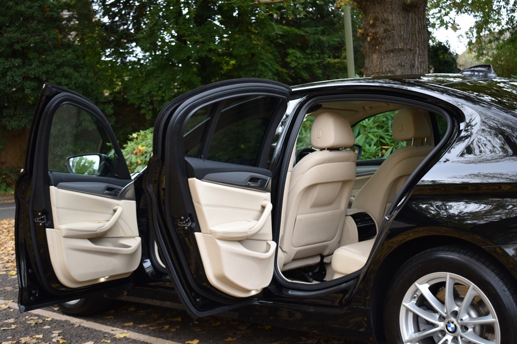 Used BMW 5 Series 2018 for sale - 76332345: Photo 15