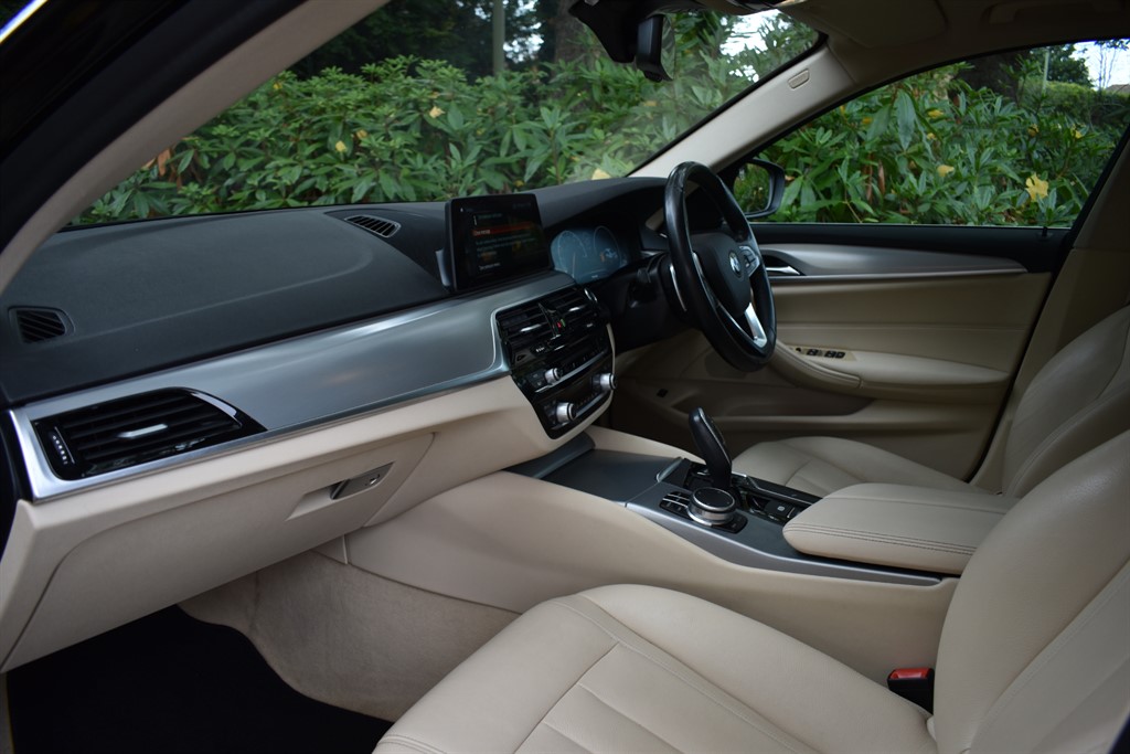 Used BMW 5 Series 2018 for sale - 76332345: Photo 18