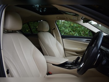 Used BMW 5 Series 2018 for sale - 76625463: Photo